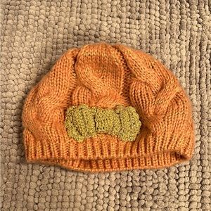 D&Y peach Beret styled Beanie